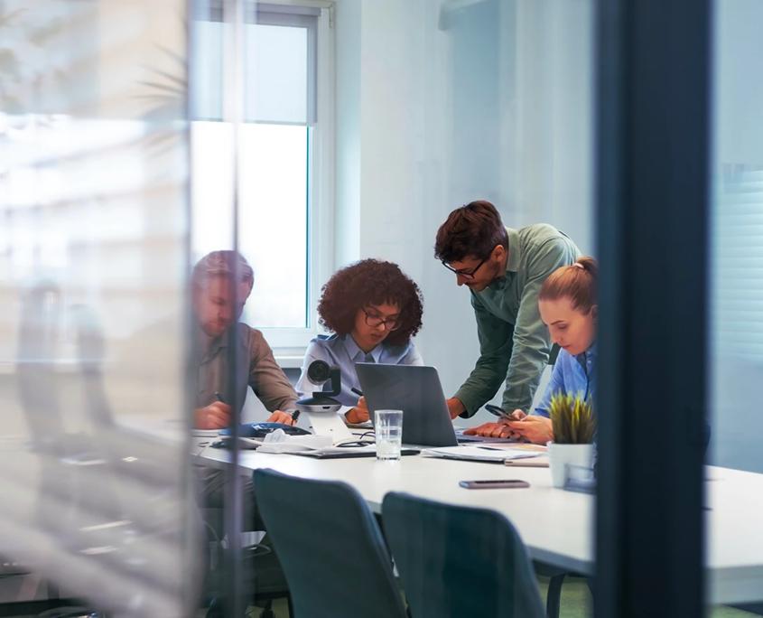 spot square 33 red overlay